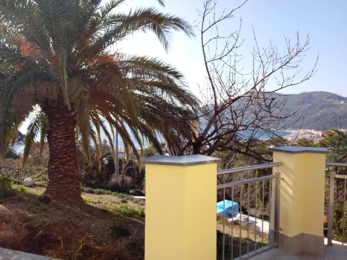 Appartamento Taggiasca A Riva Trigoso Sestri Levante Exterior photo